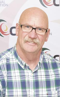 a picture of Mark Schneider